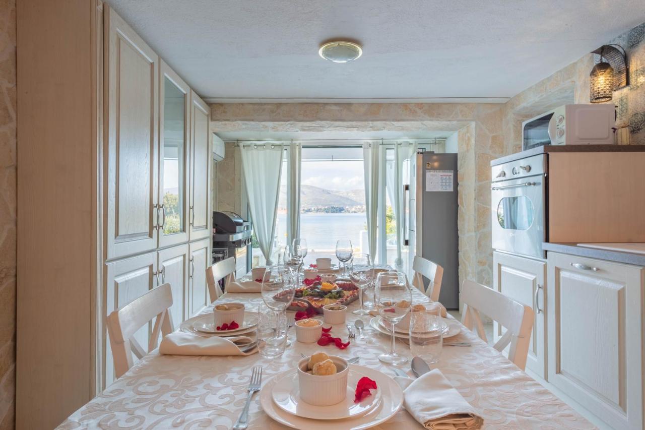 Villa Palace Al Nera Τρογκίρ Εξωτερικό φωτογραφία